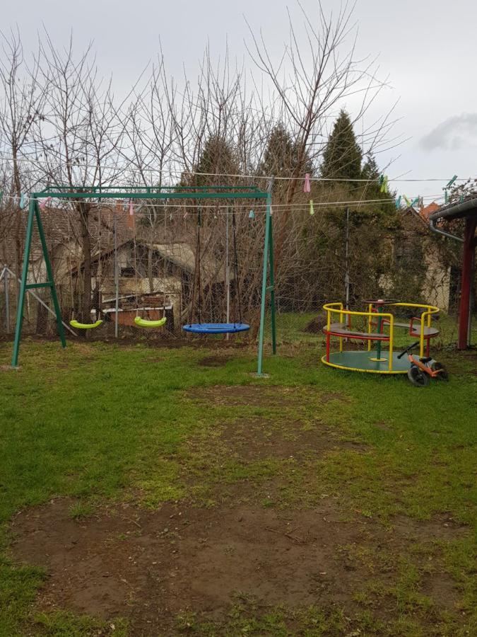 Partifecske Vendeghaz Hotel Tiszafüred Екстериор снимка