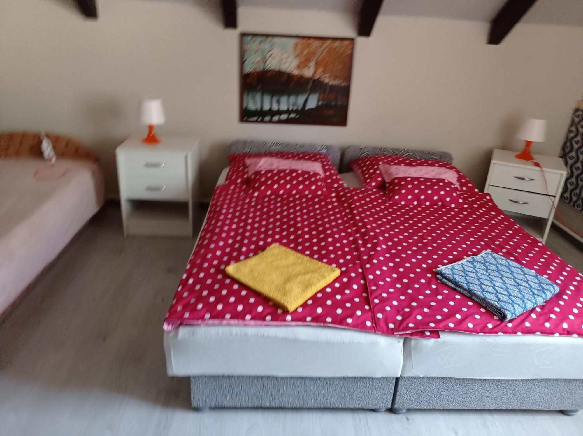 Partifecske Vendeghaz Hotel Tiszafüred Екстериор снимка